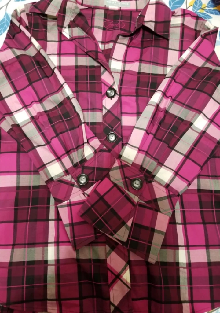 Foxcroft Pink Plaid Wrinkle Free Button-Up Shirt 🧡