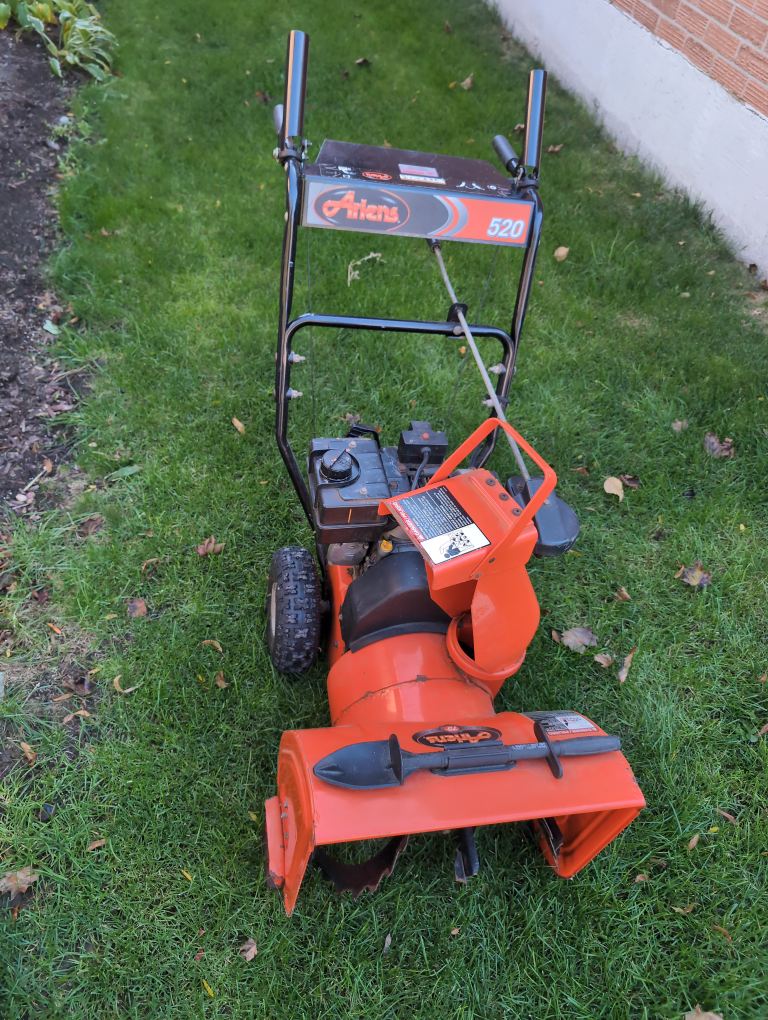 Ariens 520 Snow Blower - photo 4