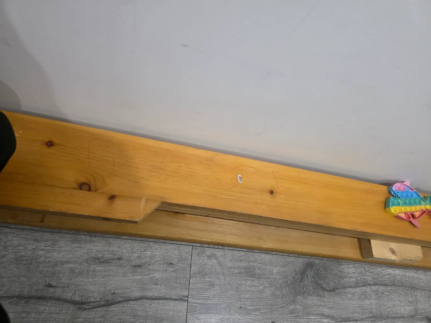 Queen Bed Frame image indicator(3)