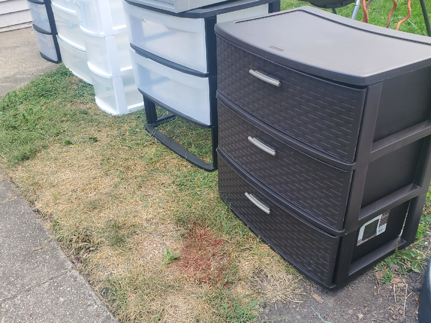 PLASTIC STORAGE UNITS - photo 2