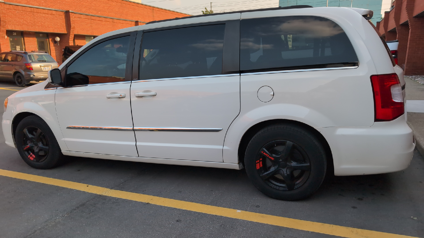 White Chrysler Town & Country Minivan - photo 5