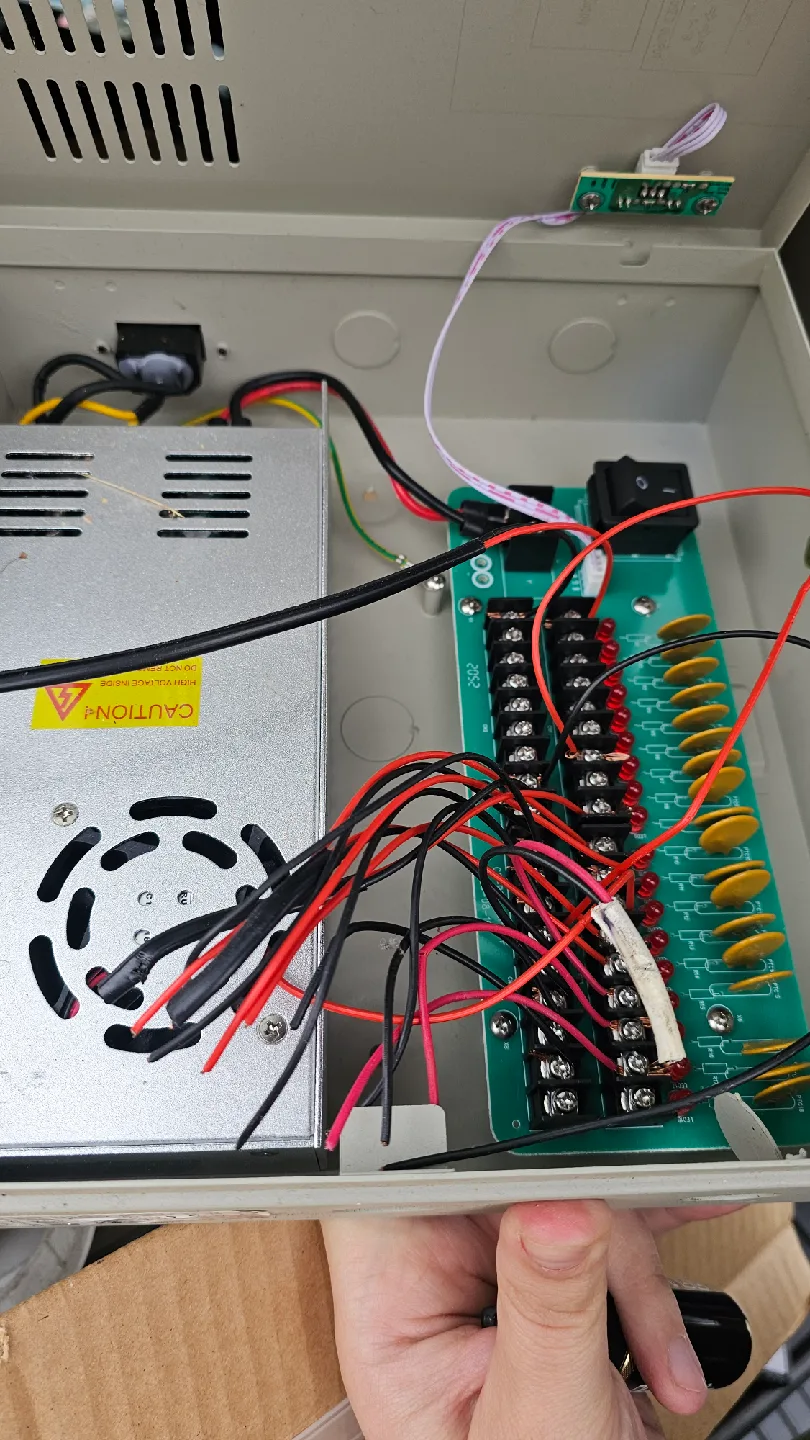 LTS DVR HD Camera Kit image indicator(2)