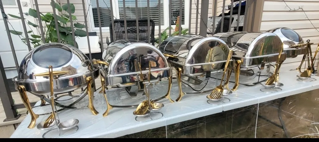 Top Quality Chafing Dishes - $850 each image indicator(2)