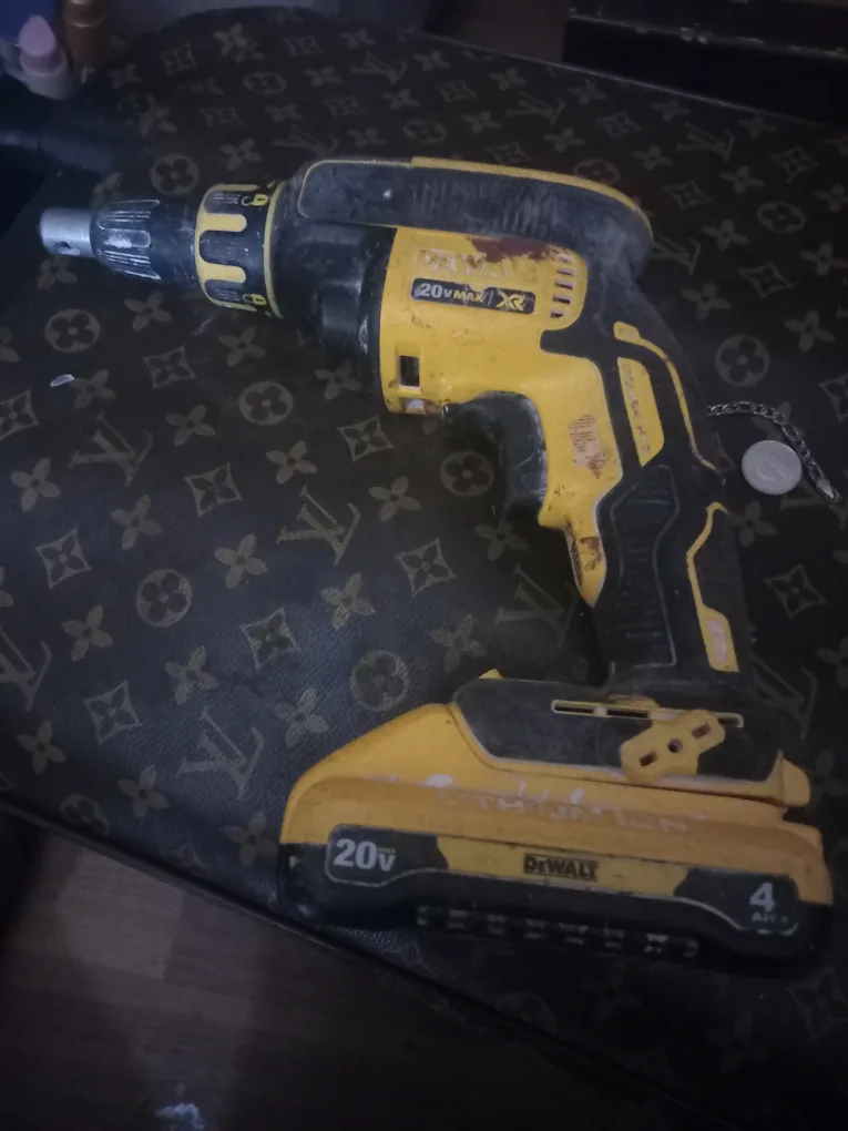 DeWalt 20V MAX XR Cordless Drill/Driver image indicator(3)