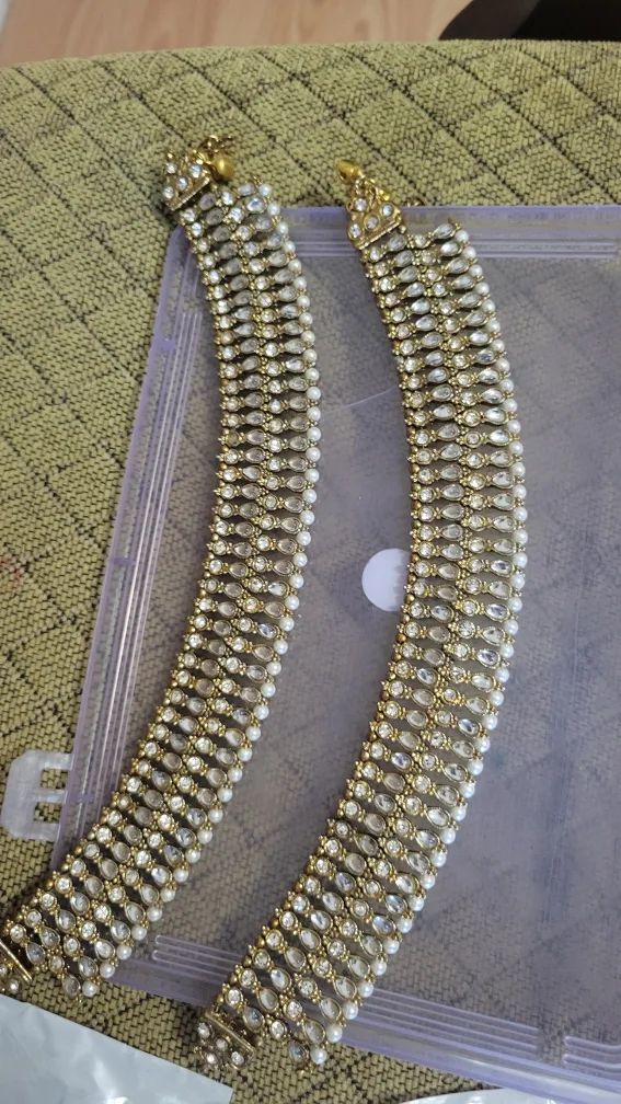 Anklets with stones and pearls thumbnail