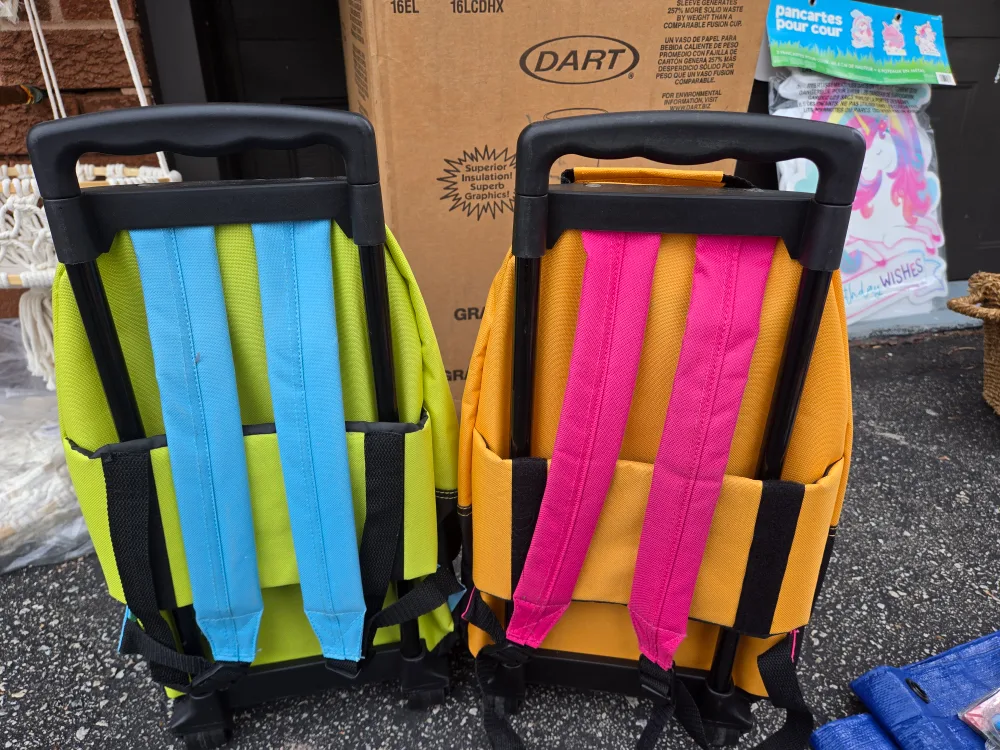 Glade Wax Melt Warmer, Master Chef Potato Prep, FunSicle Lounge image indicator(2)