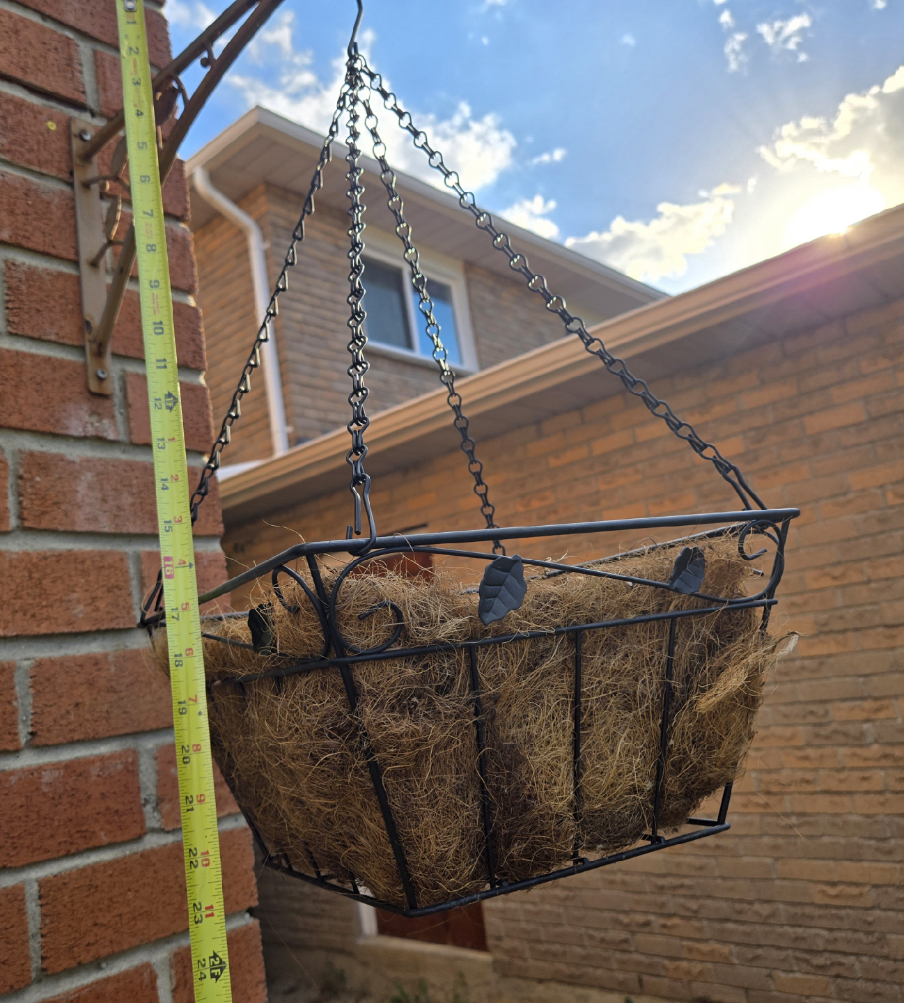 Metal Hanging Planter Basket w/ Coco Liner - photo 5