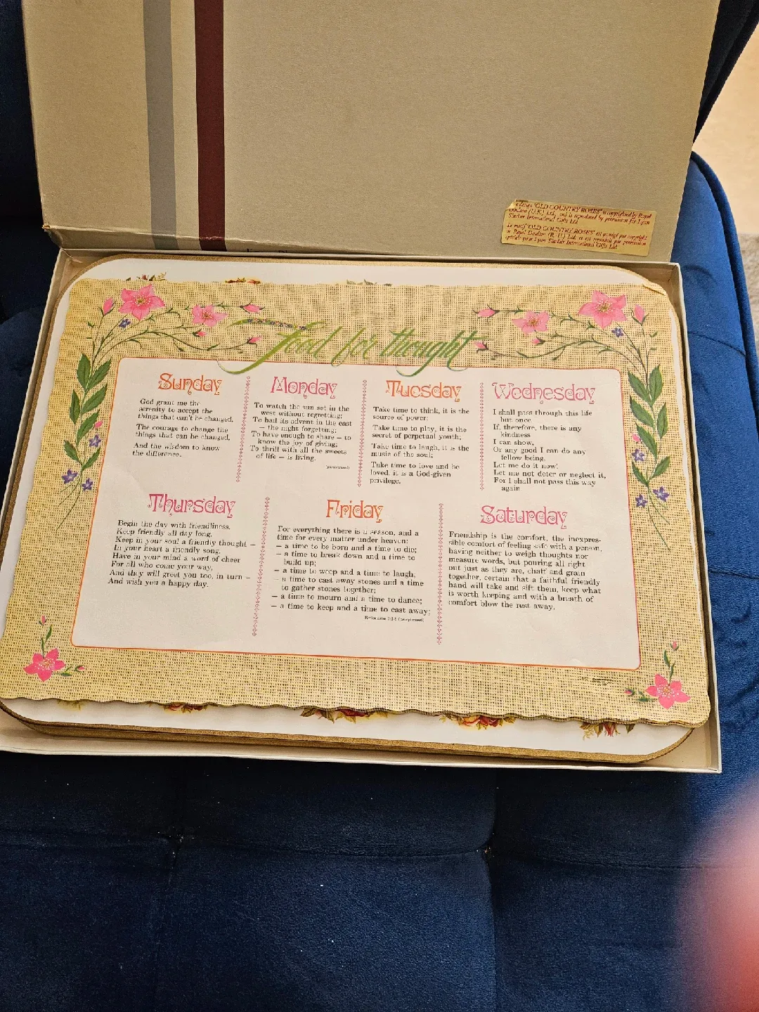 Old Country Rose's, set of 4 placemats, by Royal Albert image indicator(4)