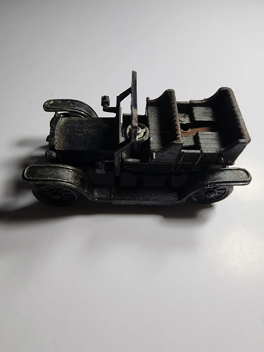 Vintage Antique Car Model image indicator(3)