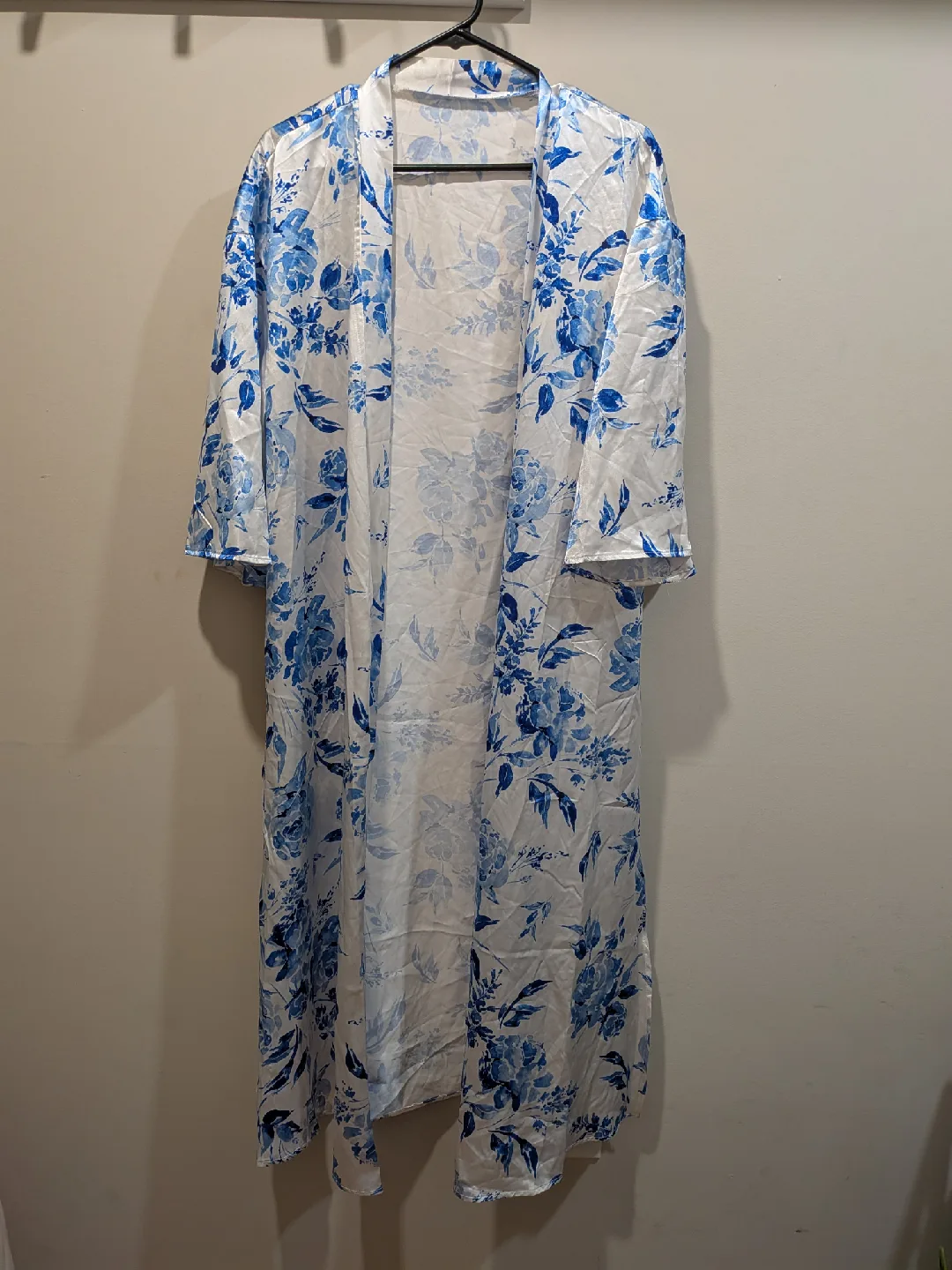 Floral Print Robe - Blue & White thumbnail