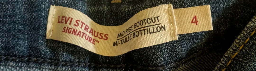 Levi Strauss Signature Mid Rise Bootcut Jeans - Size 4 image indicator(3)