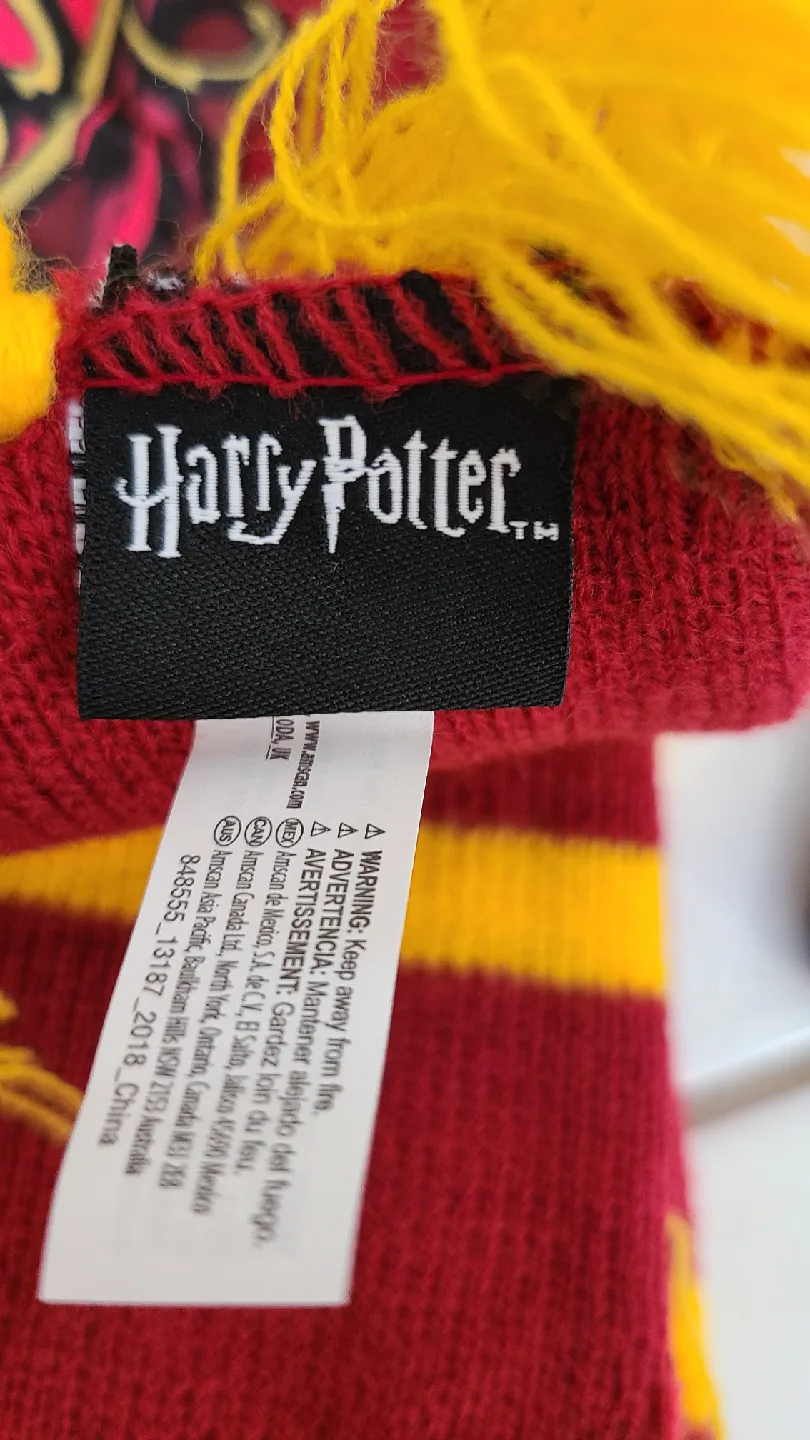 Kids Harry Potter Halloween Costume Robe, Scarf, Wand & Glasses image indicator(4)