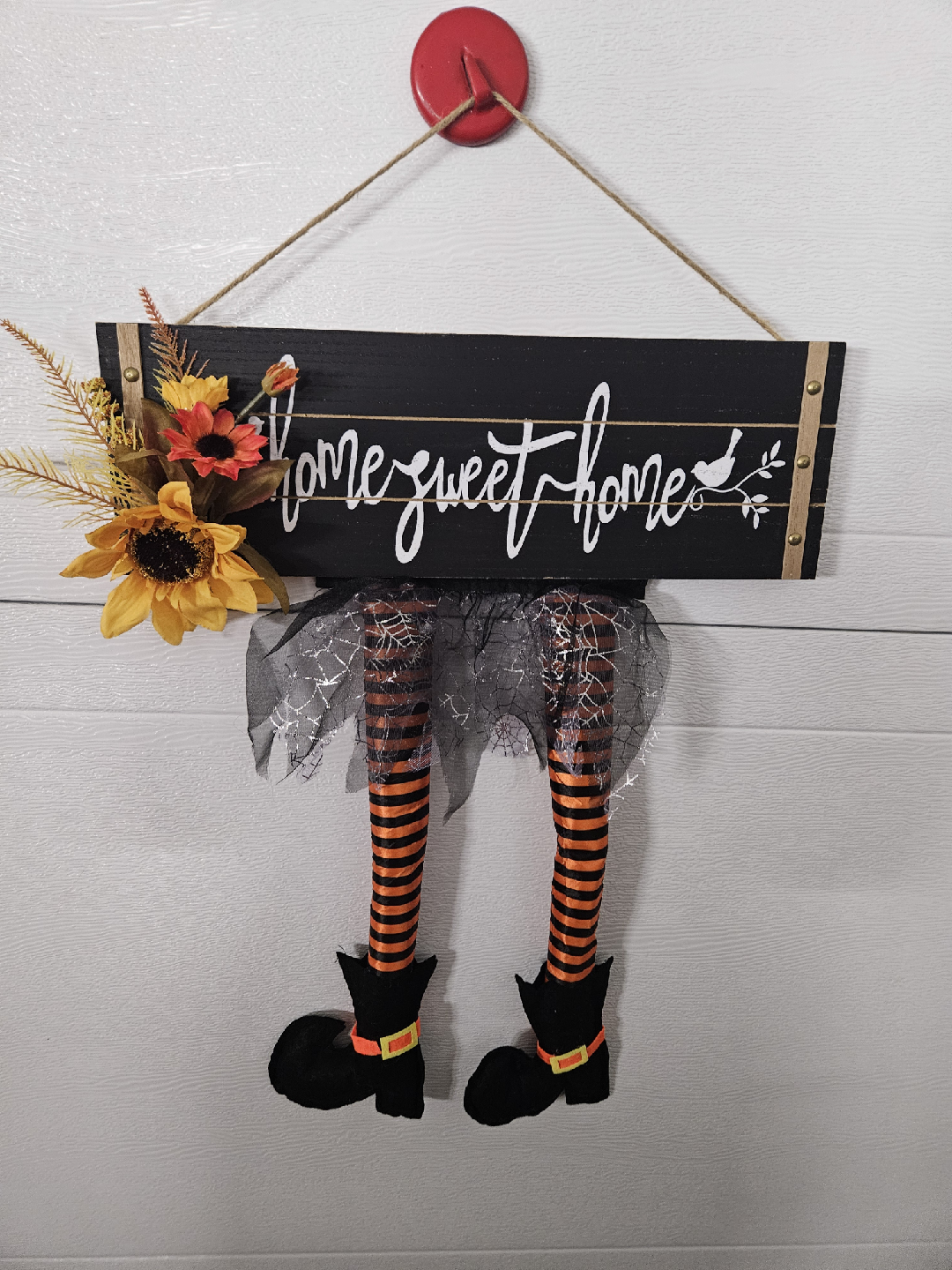 Fall/Halloween Witch home decor Hanger - photo 3