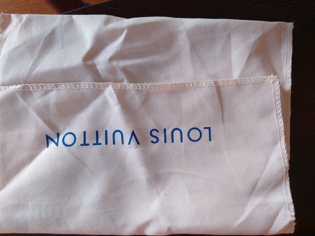 Louis Vuitton Denim Pouch with Chain Strap - photo 4