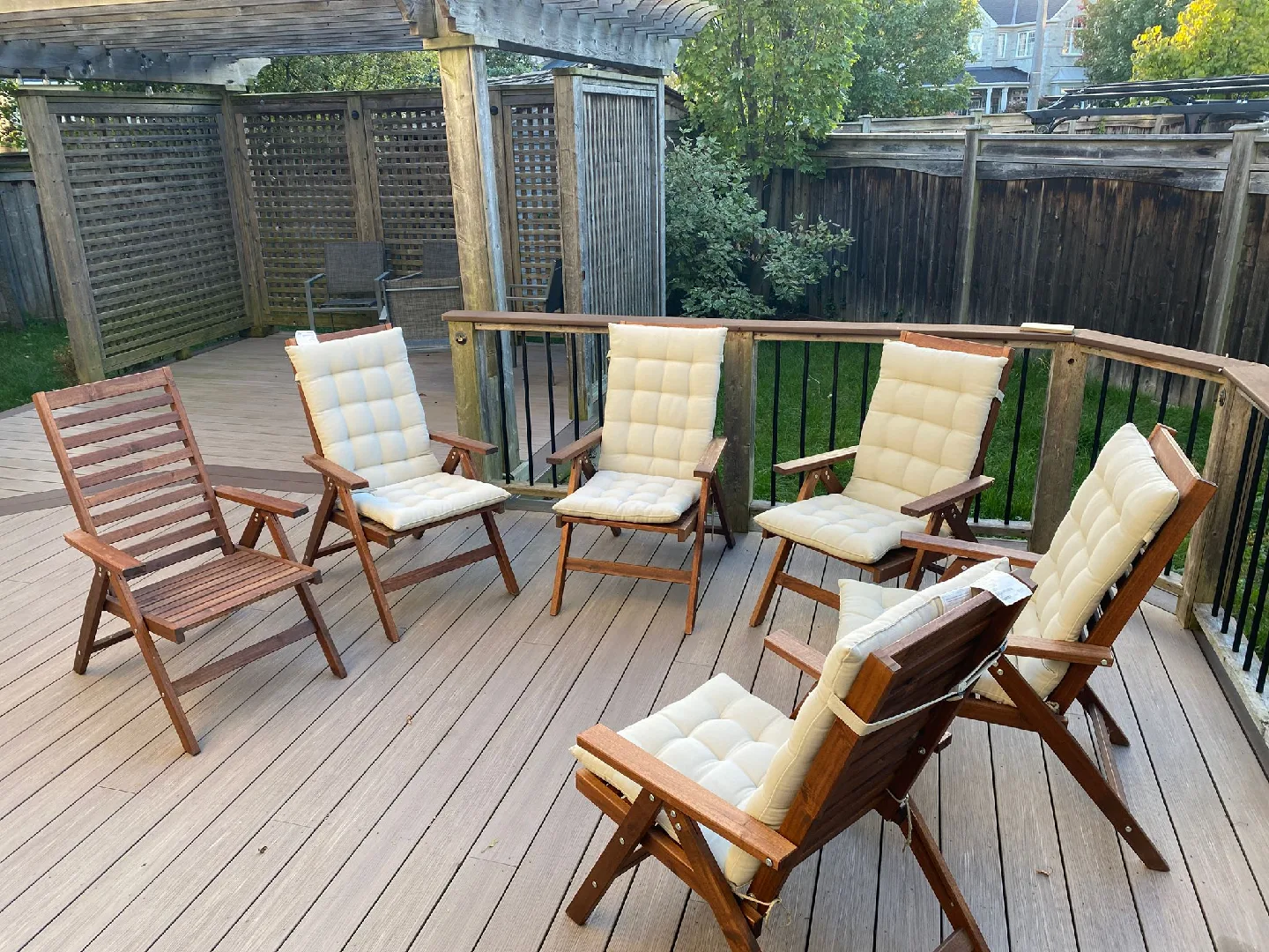 Outdoor Folding Chairs with Cushions - Set of 6 image indicator(6)