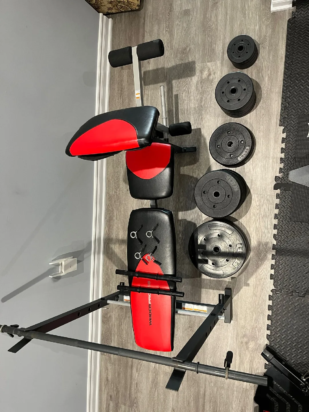 Weider Pro Weight Bench with Weights image indicator(2)