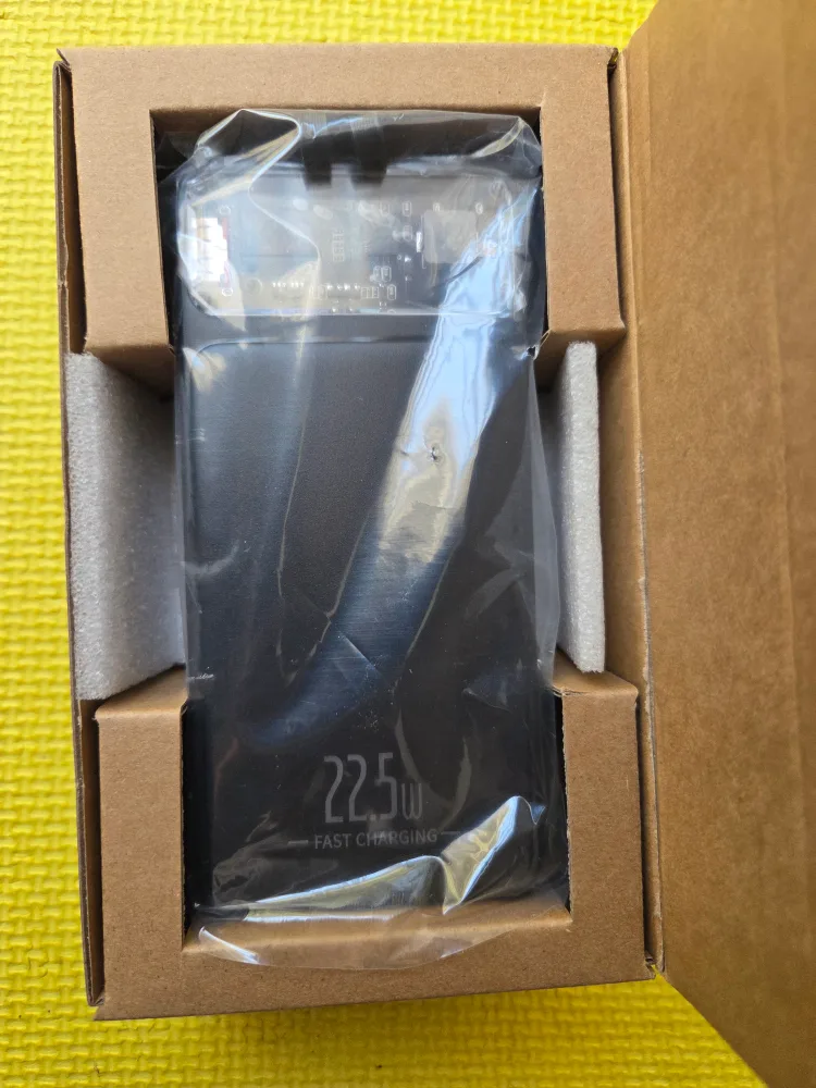 New 983 Black 20000mAh Power Bank image indicator(3)