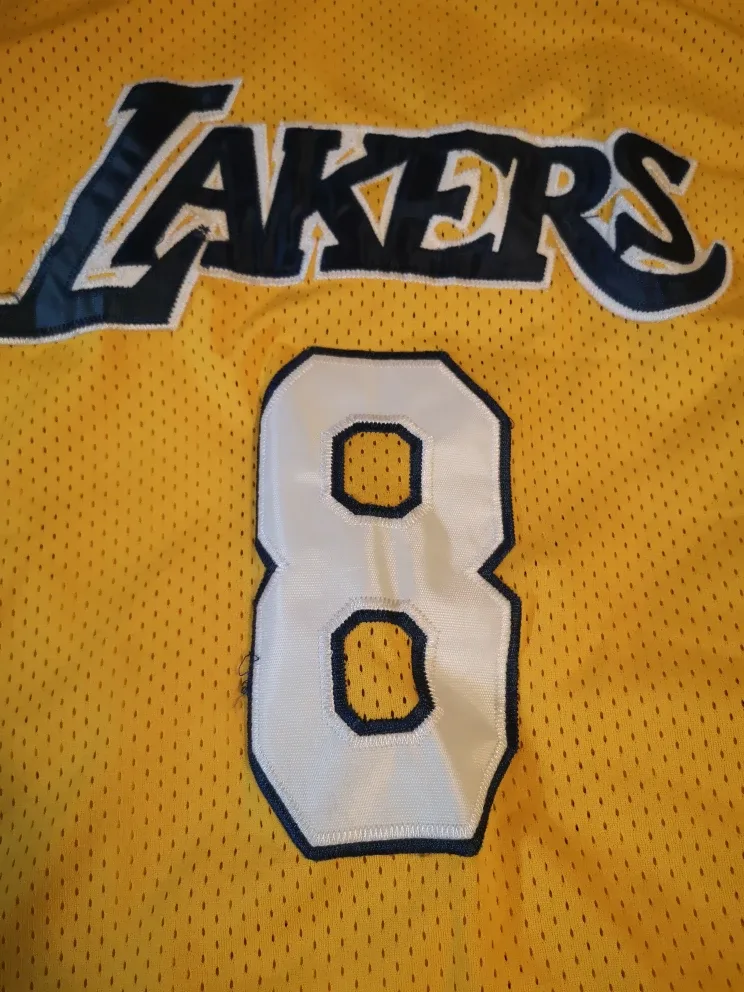 Reebok Lakers Bryant #8 Jersey, Size 50 image indicator(3)
