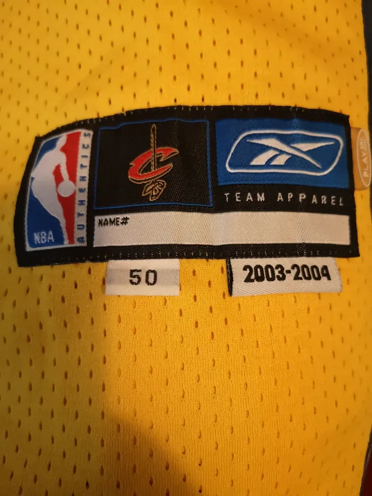 Reebok Lakers Bryant #8 Jersey, Size 50 image indicator(6)