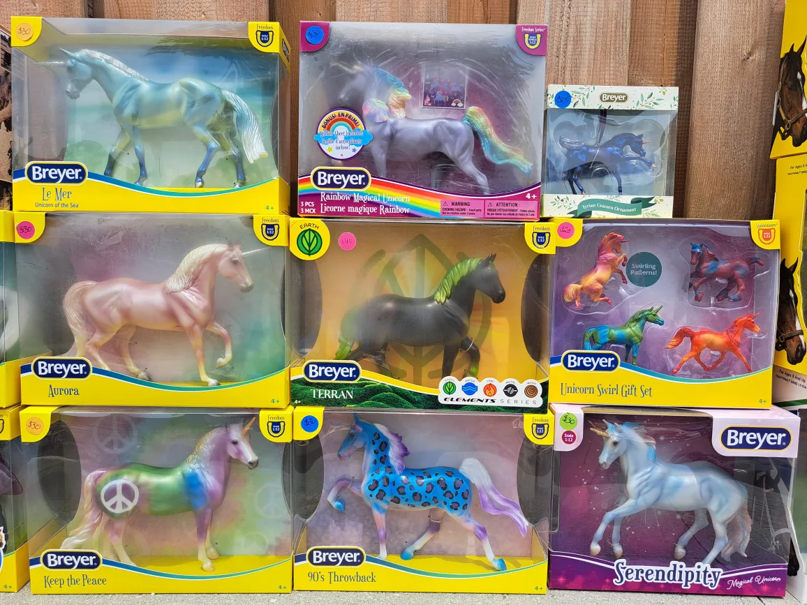 Breyer Model Horses - Various Models thumbnail