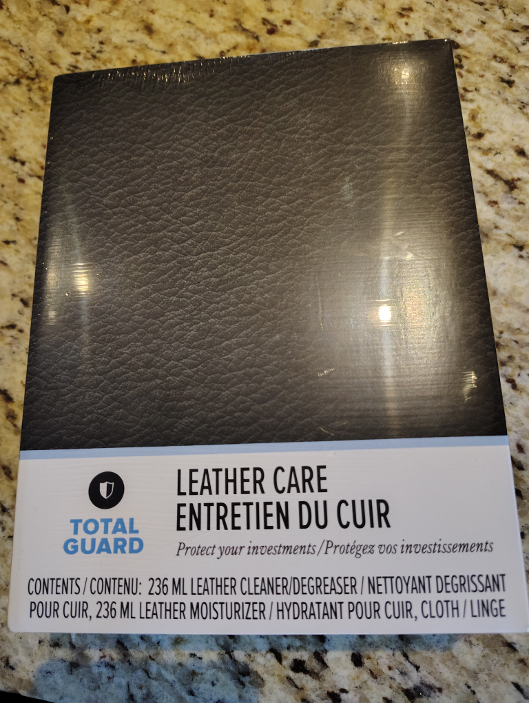 Hudson's Bay Total Guard Leather Care Kit - New