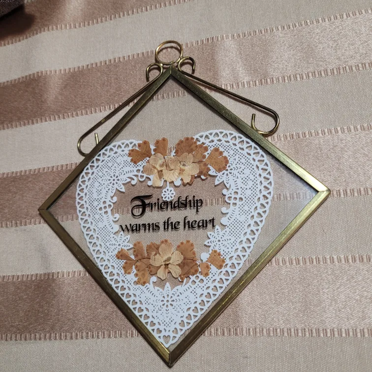 Friendship Warms the Heart Wall Decor Hanging Glass/Brass image indicator(2)