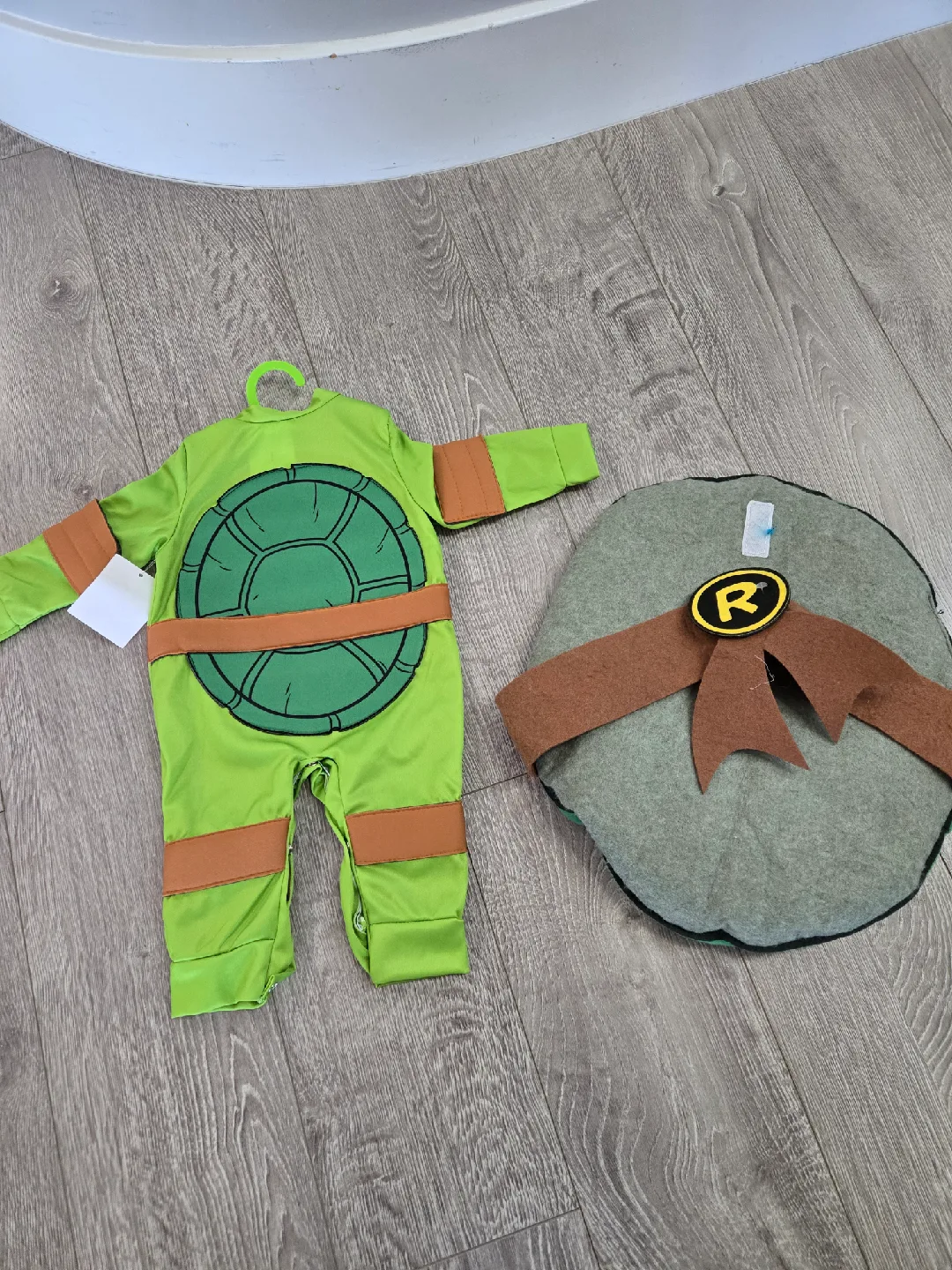 NEW Baby halloween costume tmnt 0 - 6 months image indicator(2)