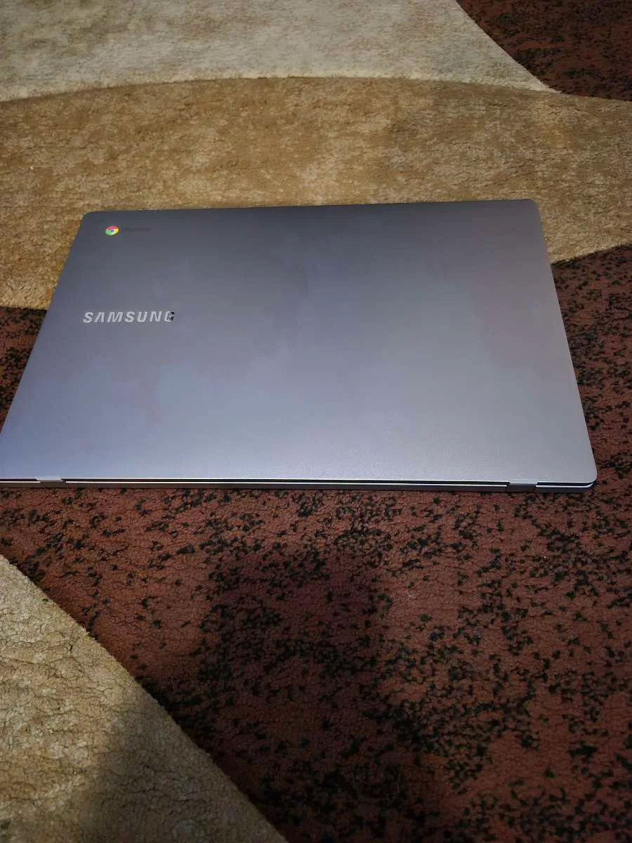 Samsung Chromebook 4GB/32GB image indicator(6)
