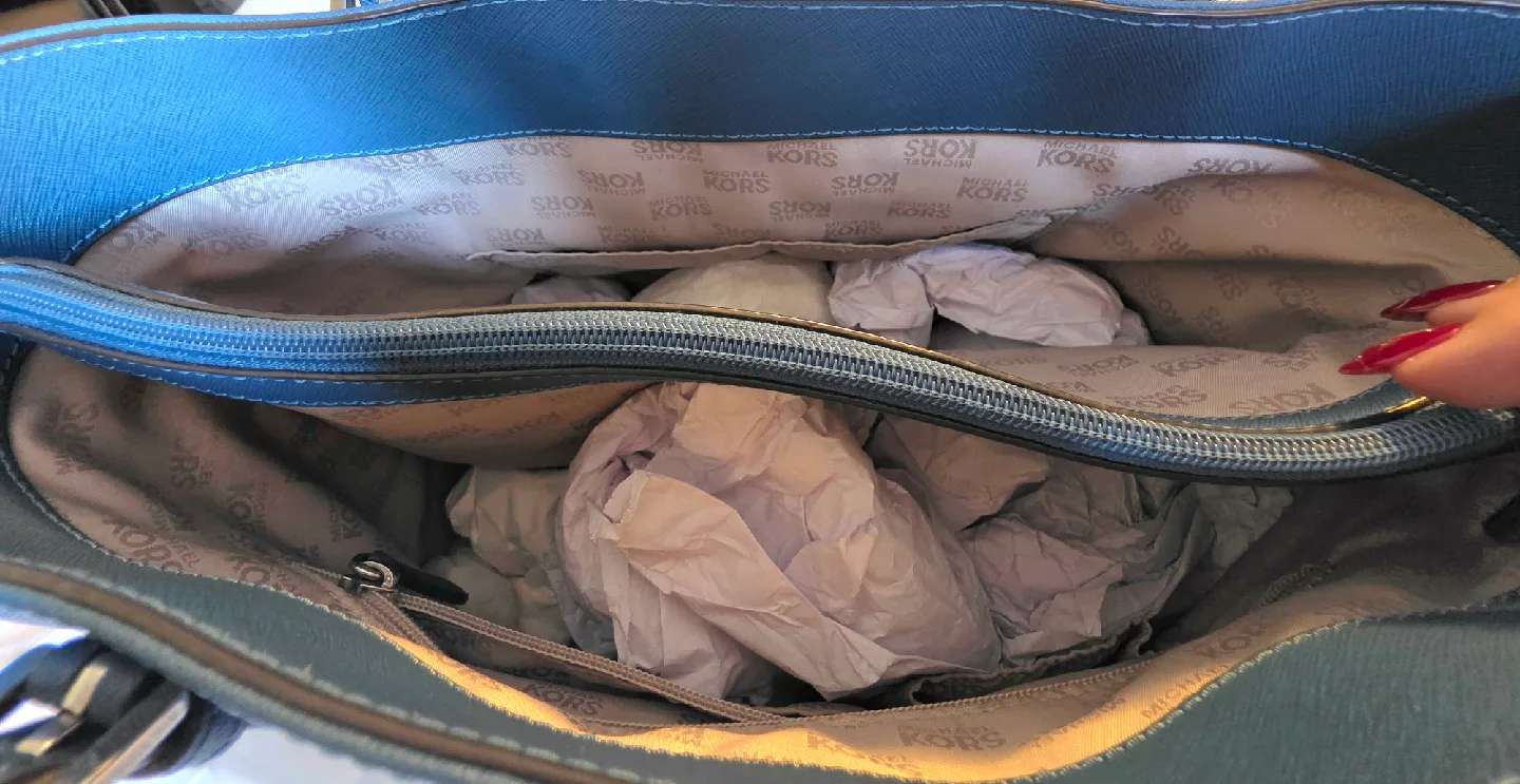 Michael Kors Blue Tote Bag image indicator(6)