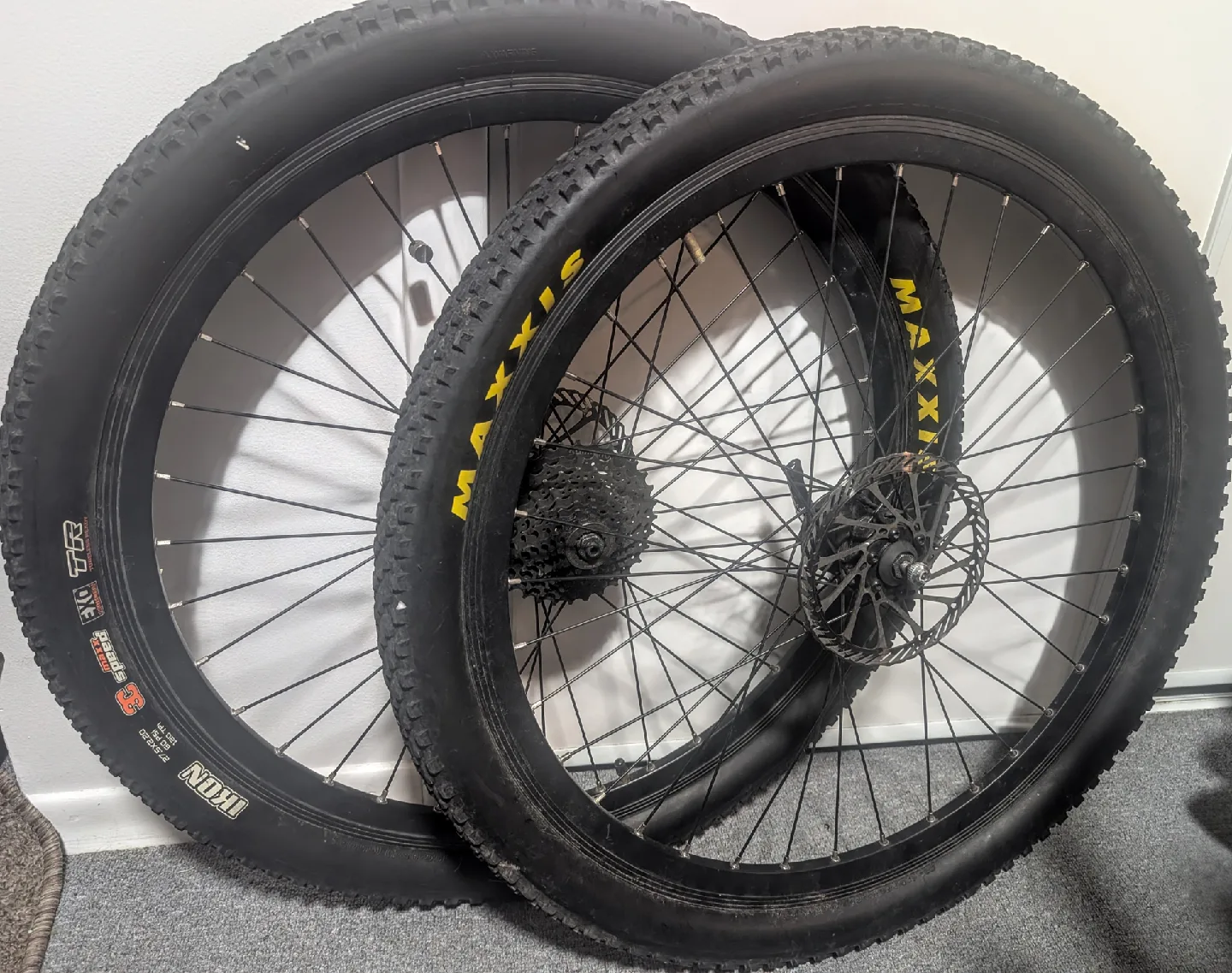 Maxxis Ikon 27.5x2.20 Mountain Bike Tires