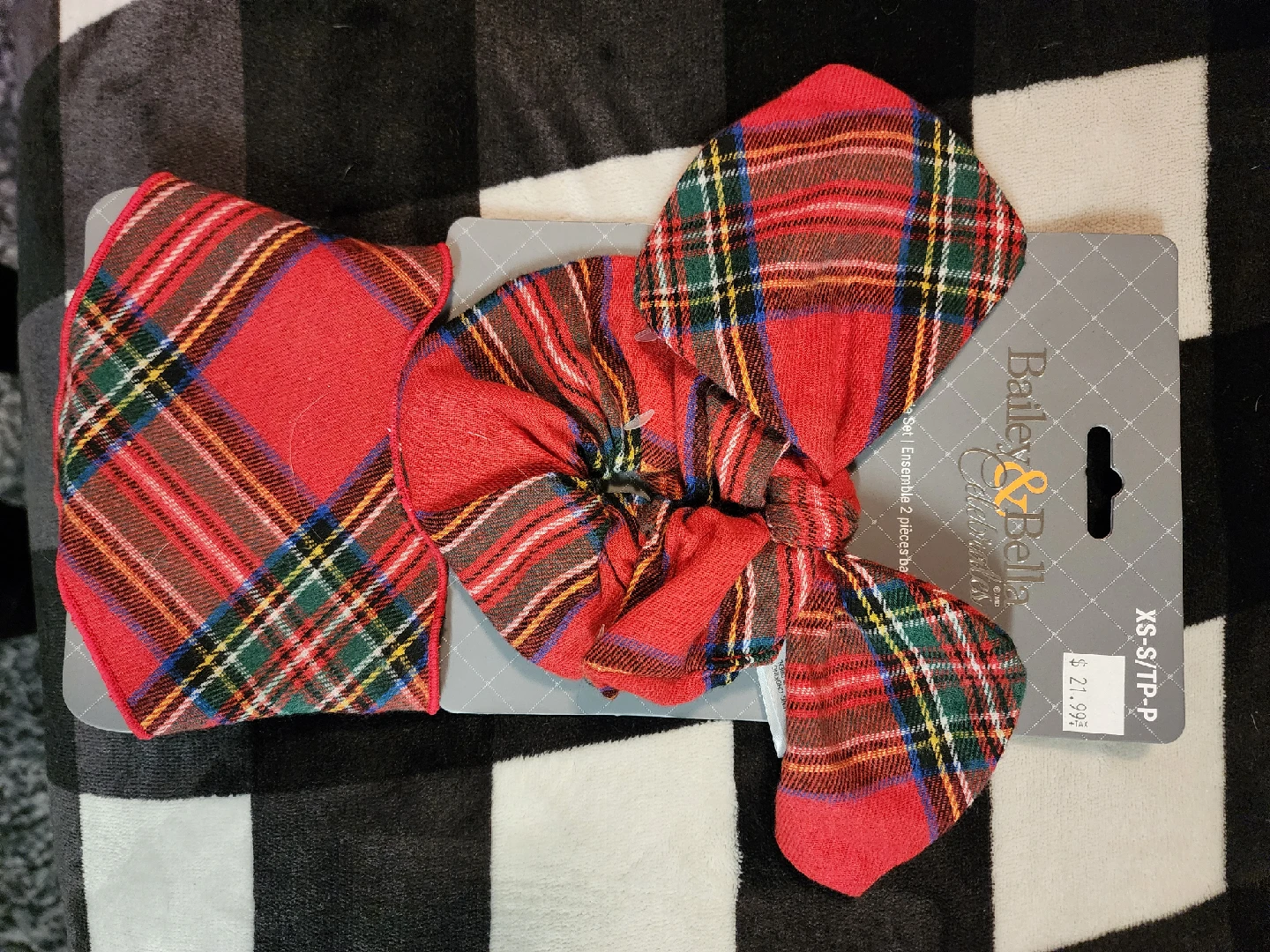 Bailey & Bella XS-S Plaid Pet Ensemble - New