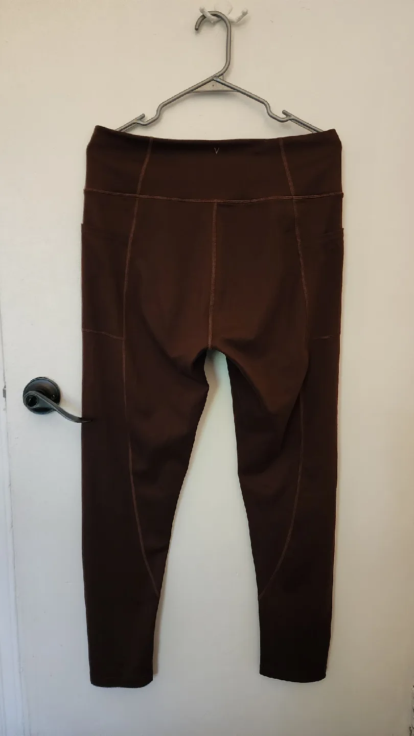 VS Brown Leggings with Pockets image indicator(5)