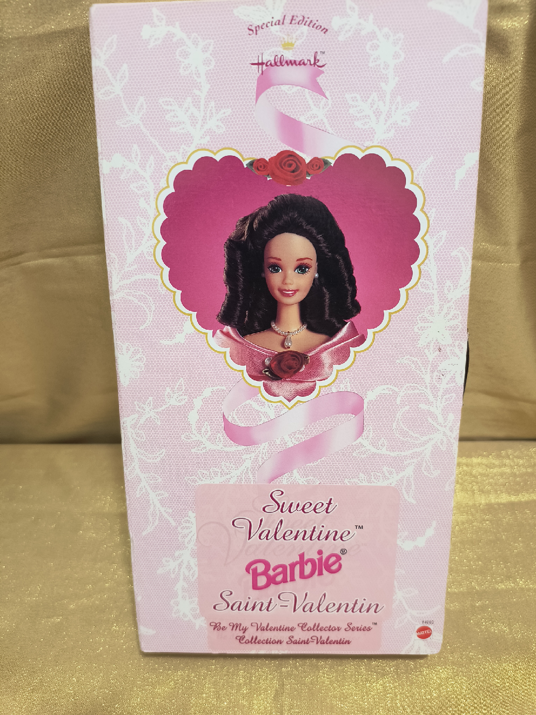 Sweet Valentine Barbie - Special Edition Hallmark