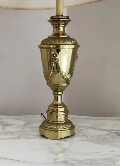 Vintage Leviton Brass Lion Head Urn Lamp thumbnail