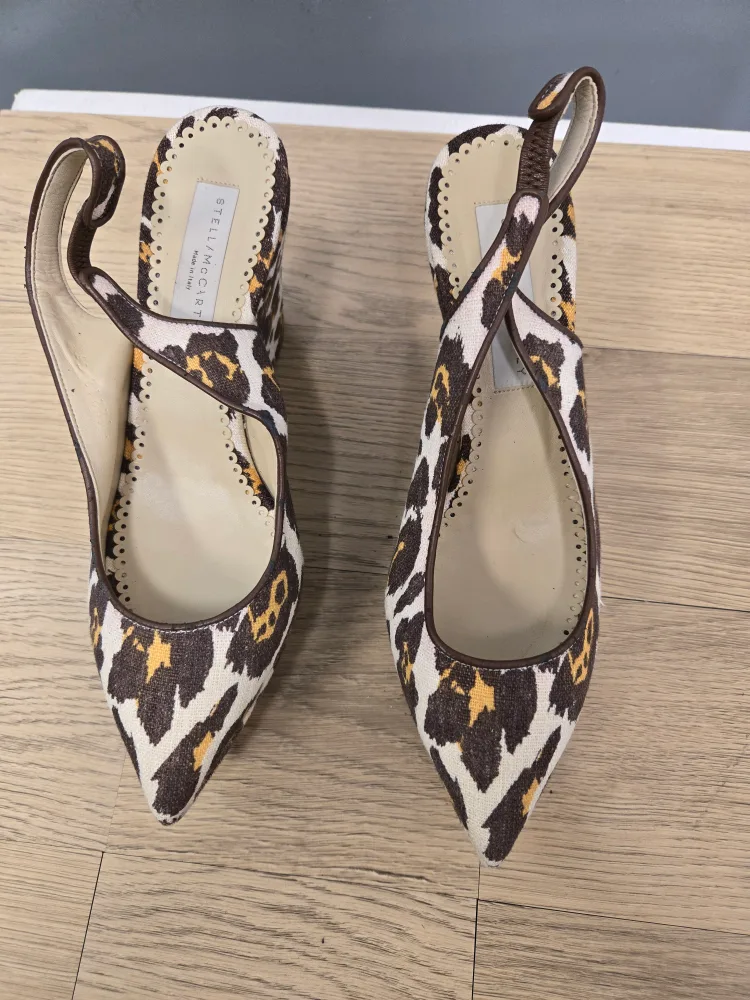 Stella McCartney Leopard Print Heels