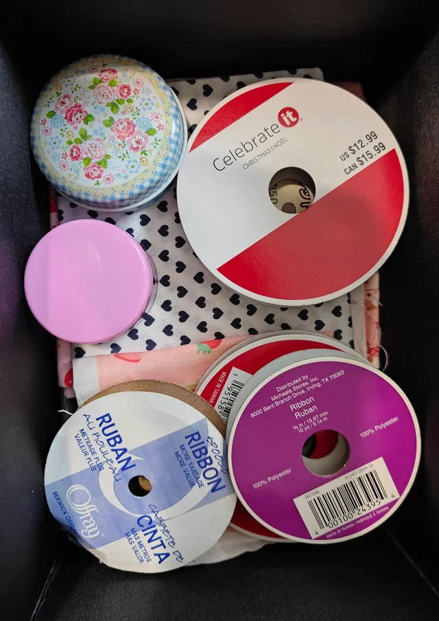 Second Sewing Kit with Fabric, Ribbons, Buttons image indicator(4)