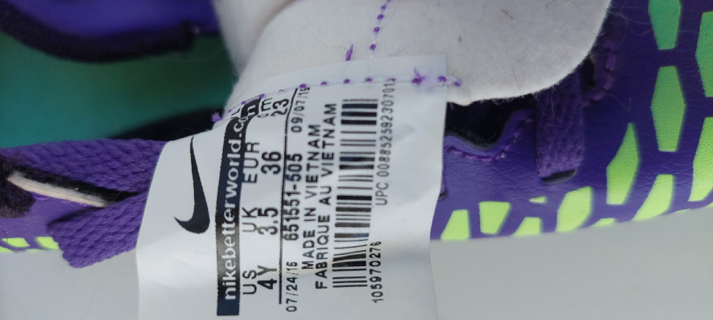Nike Magista Soccer Shoes - Youth Size 4Y - photo 3