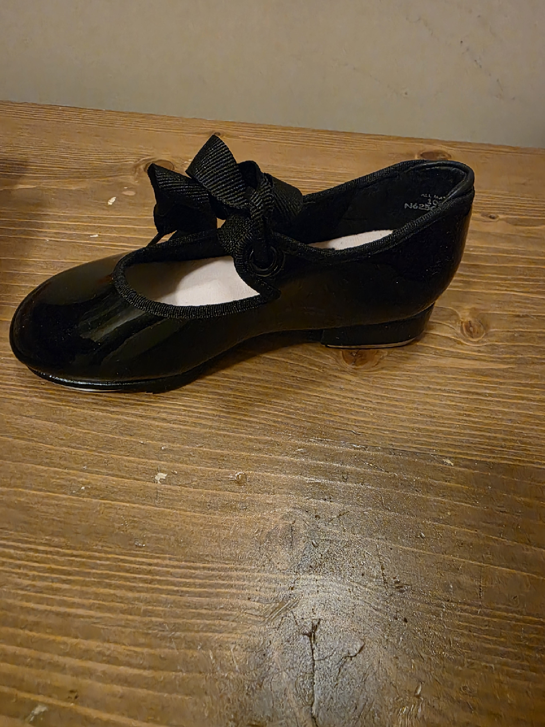 Capezio Jr. Tyette Tap Shoes - Size 10M - photo 3