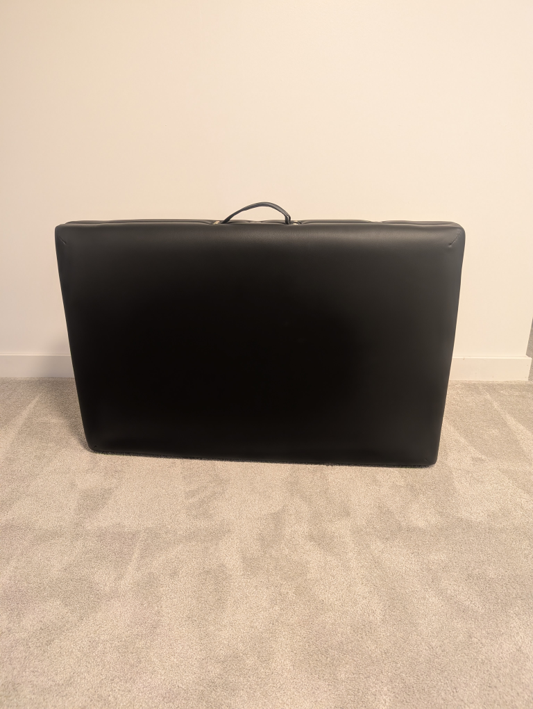 Portable Massage Table - Black, New - photo 2
