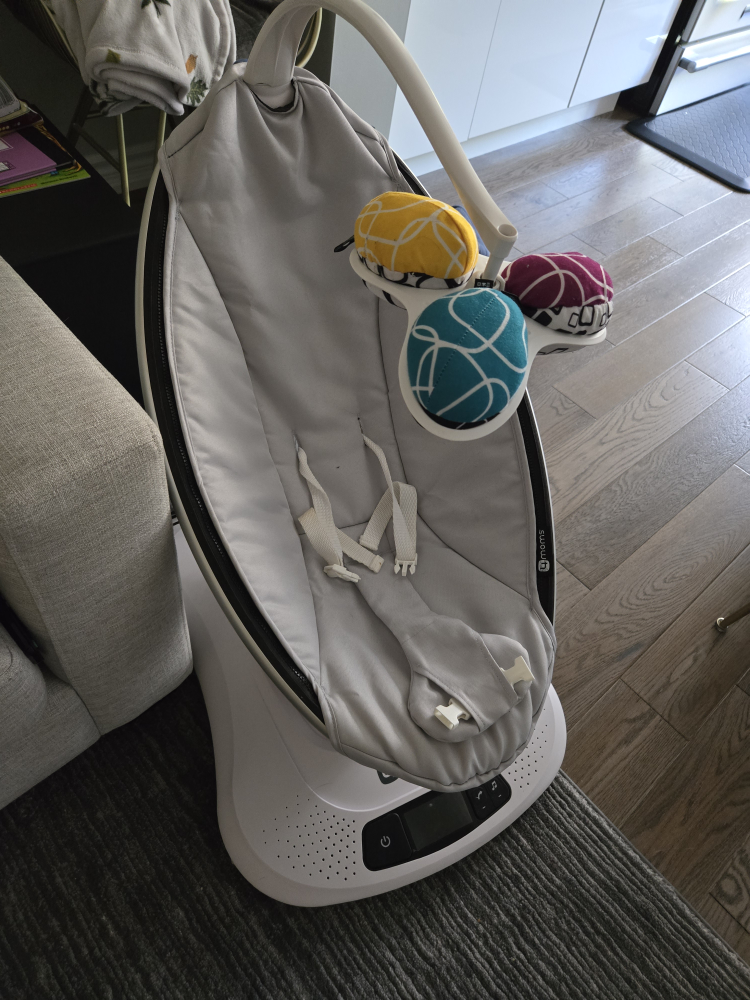 4moms MamaRoo Baby Swing