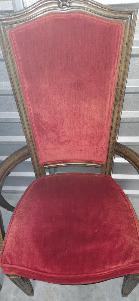 Pair of Red  Chairs..Sillas Hermosas image indicator(7)