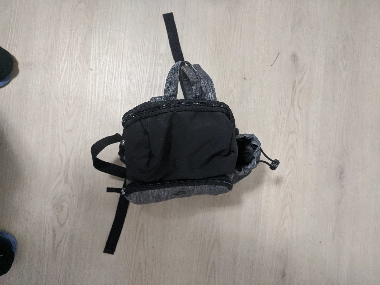 Mini Backpack for little kids image indicator(3)