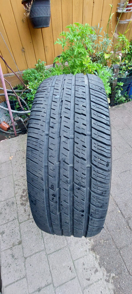P265/70R17 113H Tires - Set of Two - photo 4