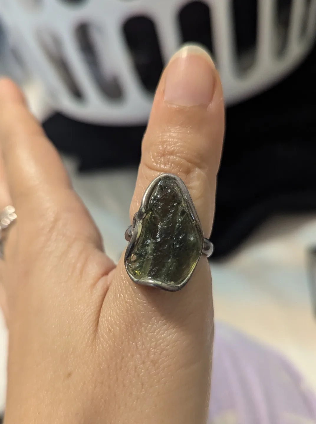 size 6 Moldavite ring image indicator(3)