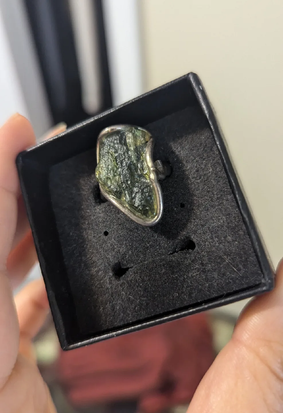 size 6 Moldavite ring image indicator(7)