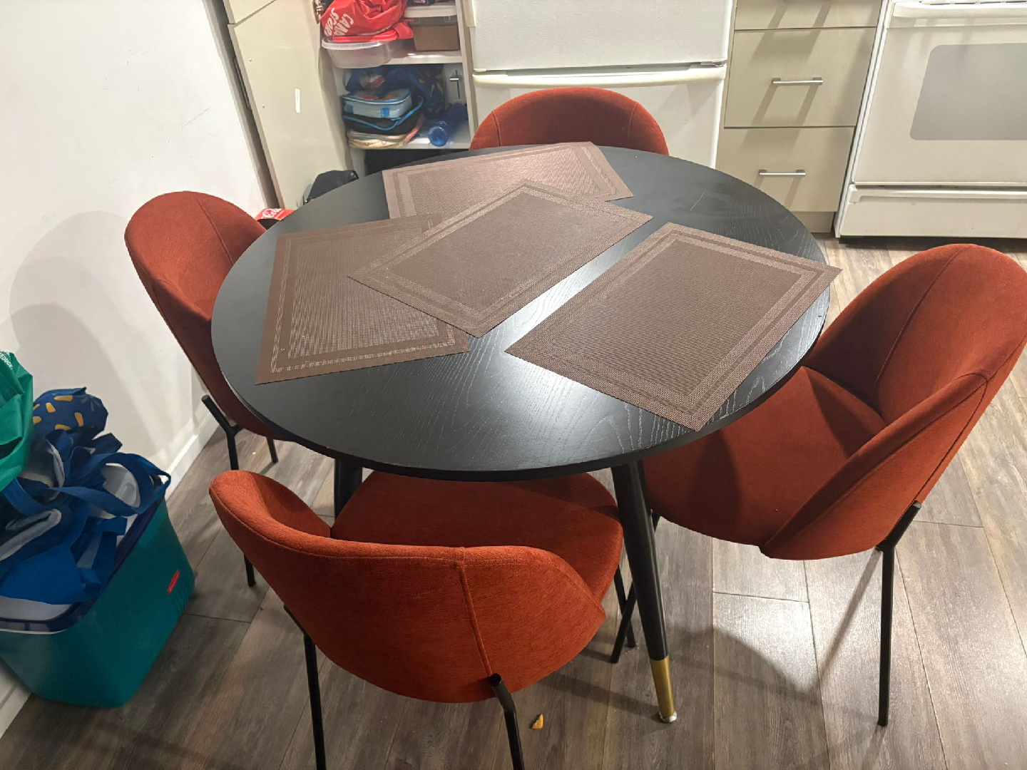 Round Dining Table with 4 Chairs - Orange - photo 3
