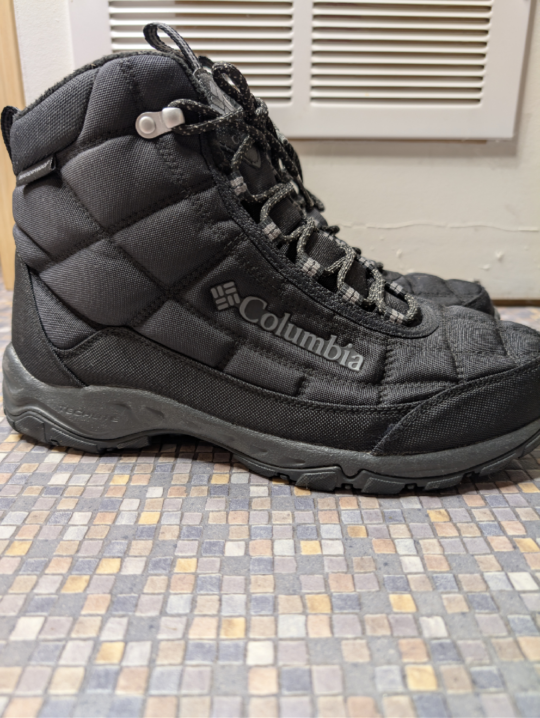 Men Columbia winter boots