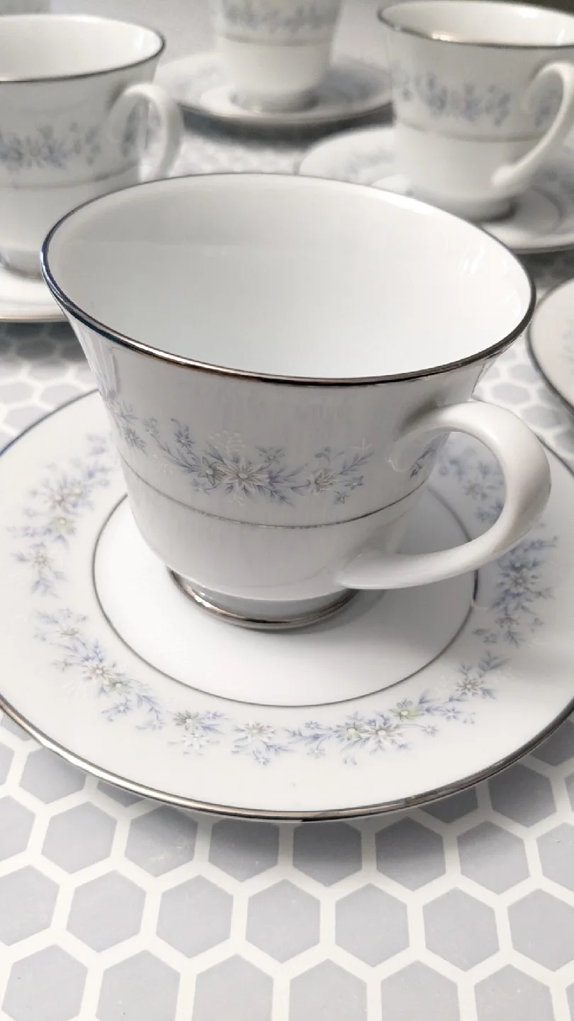 Noritake Contemporary Marywood Tea Cup & Saucer Set thumbnail