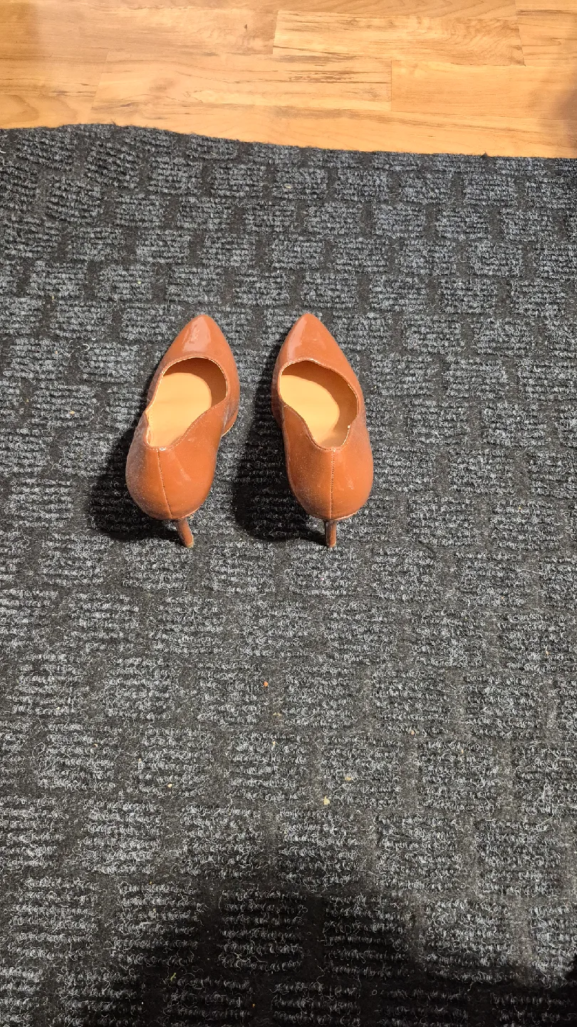 Peach World Heels, Size 9 image indicator(2)