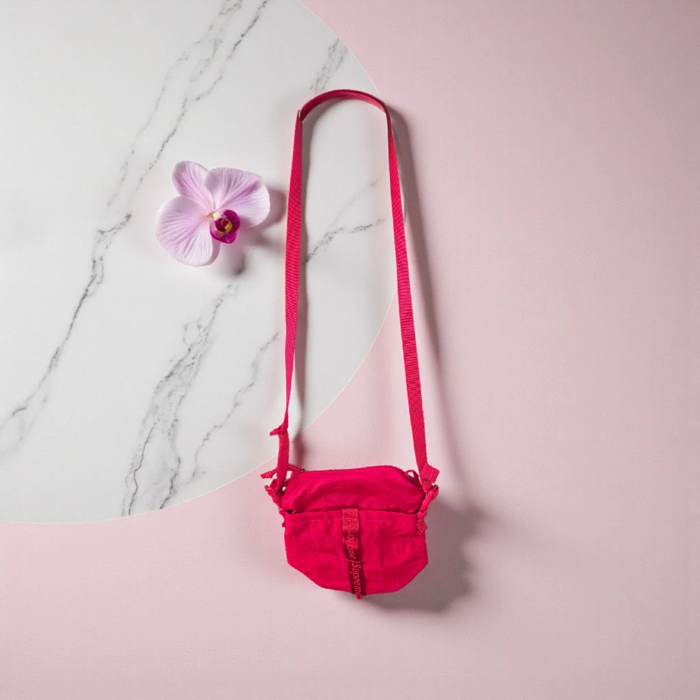 Authentic Supreme Shoulder Bag - Red